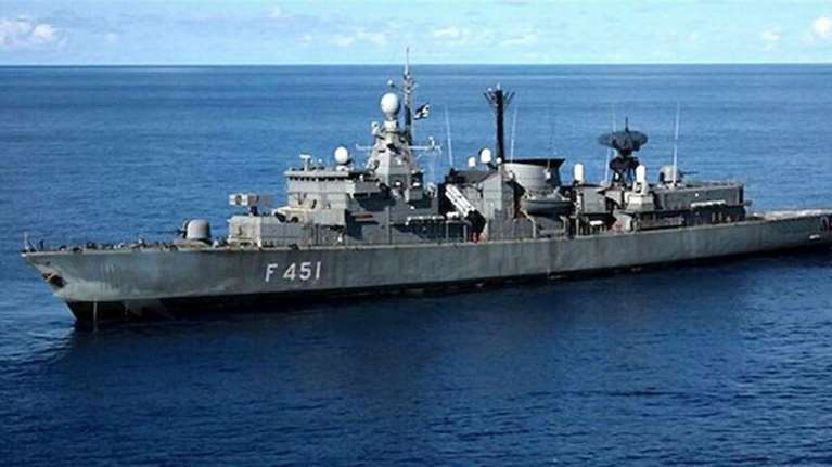 Για γέλια και για κλάματα η τουρκική προπαγάνδα - Στα δόντια... του καρχαρία η φρεγάτα &quot;Λήμνος&quot;