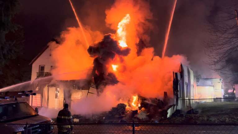 Νέα Υόρκη: Φωτιά σε οίκο ευγηρίας - Φόβοι για πολλούς εγκλωβισμένους [βίντεο - εικόνες]