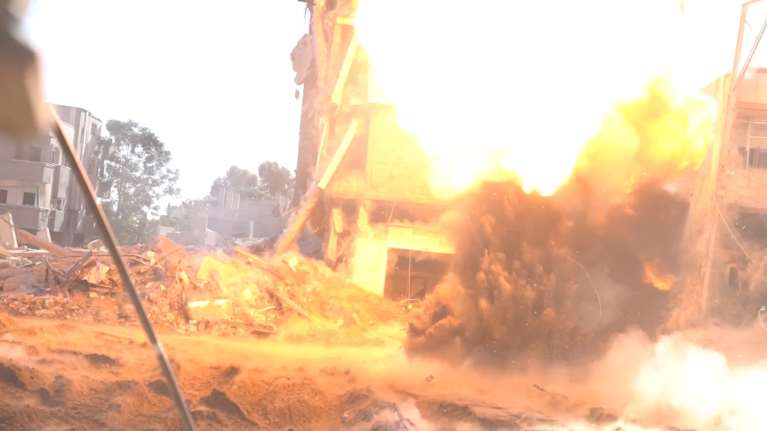 Σε όλη τη Λωρίδα της Γάζας επιχειρεί ο ισραηλινος στρατός -  &quot;Ό,τι έγινε στα βόρεια θα γίνει και νότια&quot; - Βρήκαν πάνω από 800 τούνελ