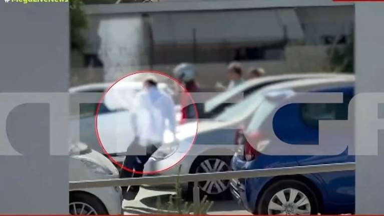 Βαγγέλης Μπουρνούς: Η εκδοχή του άλλου οδηγού για το επεισόδιο -  &quot;Με χτύπησε δεξιά στον καθρέφτη, στην πόρτα και στο φτερό&quot;