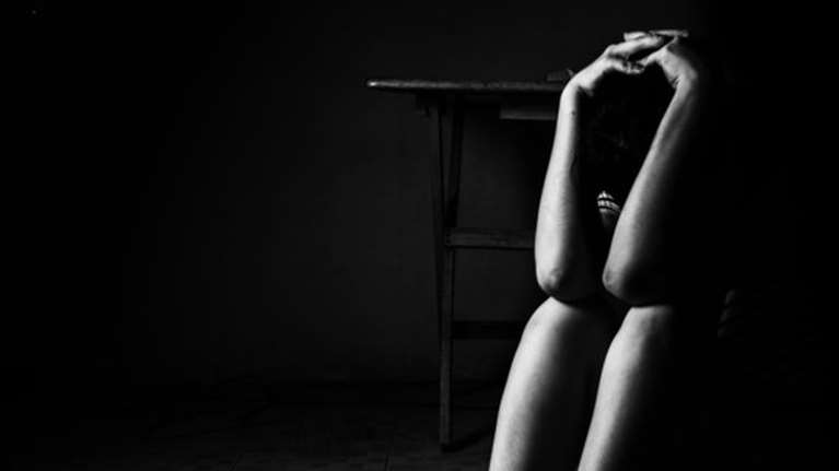 Μύκονος: Ανατροπή με την υπόθεση βιασμού της 23χρονης από τους Πακιστανούς: "Το βίντεο δείχνει συναίνεσή της"