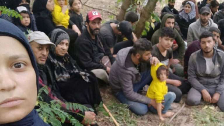 Αποκάλυψη για τη δήθεν &quot;νεκρή μικρή Μαρία&quot; του Εβρου: Εβαλαν σε ένα κοριτσάκι μακιγιάζ και το σκηνοθέτησαν