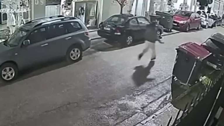 Πώς έπιασαν τον επιδειξία στο Περιστέρι με την αστυνομικό &quot;δόλωμα&quot; - &quot;Εριστικός και απειλητικός&quot; ο 34χρονος