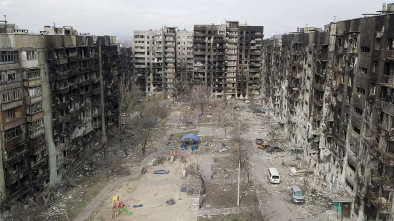 Δένδιας: Η Ελλάδα θα ζητήσει από το Διεθνές Δικαστήριο της Χάγης τη διερεύνηση εγκλημάτων πολέμου στη Μαριούπολη