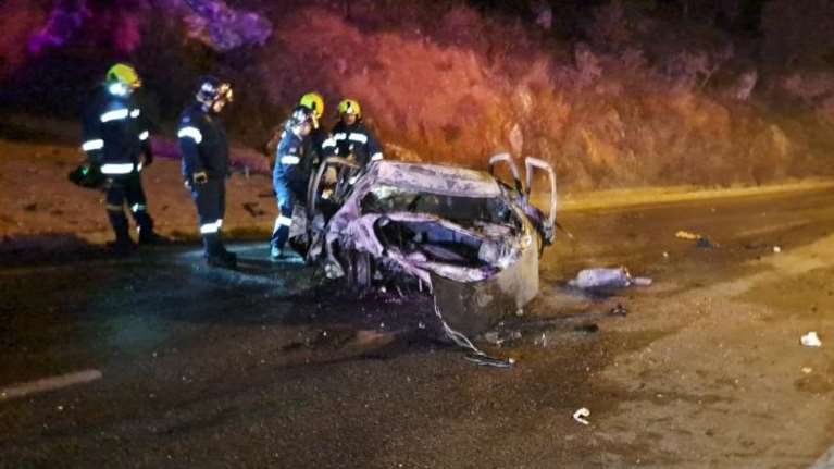 Τρομακτικό τροχαίο στη Μυτιλήνη: Ένας 24χρονος απανθρακώθηκε, ένας 17χρονος δίνει μάχη να κρατηθεί στη ζωή [Εικόνες]