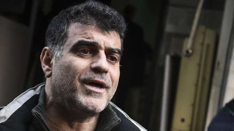 Με κορονοϊό ο Βαξεβάνης: Τι απαντά το υπουργείο Υγείας στις καταγγελίες του - Με 9 μέρες καθυστέρηση καταχωρήθηκε ως κρούσμα