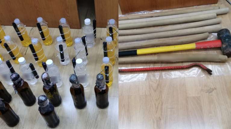 Πολυτεχνείο: Έφοδος της ΕΛΑΣ σε αποθήκη εργαστηρίου - Βρέθηκε οπλοστάσιο με μολότοφ και σιδερολοστούς [Εικόνες - Βίντεο]