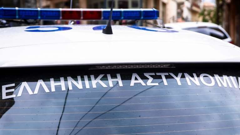 Greek Mafia: Το... αποτσίγαρο που δείχνει τρίτο άτομο - Η σύνδεση με τη δολοφονία της συζύγου του Γιαλιά στη Μάνδρα