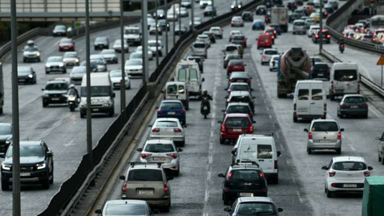 Τέλη κυκλοφορίας: Όσα πρέπει να ξέρετε μέσα από 10 ερωτήσεις και απαντήσεις [Πίνακας]