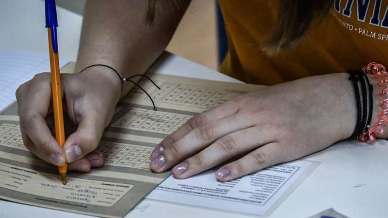 Σκληρή κόντρα κυβέρνησης με ΟΛΜΕ – Απέτυχε και η δεύτερη απόπειρα των συνδικαλιστών να τορπιλίσουν τις εξετάσεις.