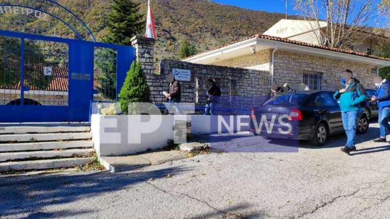 Κιβωτός του Κόσμου: Αιφνιδιαστικός έλεγχος της ΕΛΑΣ στην δομή των Ιωαννίνων