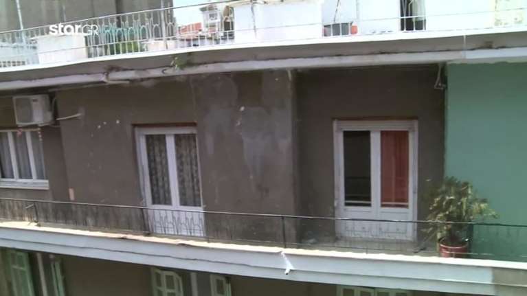 Κοζάνη: &quot;Δεν θυμάμαι, έτσι τη βρήκα&quot;- Τα πρώτα λόγια του μητροκτόνου που δεν ομολογεί - Τα στοιχεία που τον &quot;καίνε&quot;