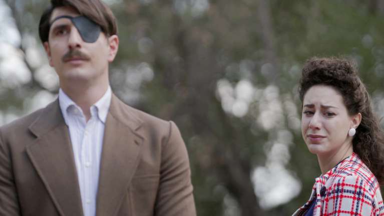 Άγριες Μέλισσες: &quot;Δεν με αφορούν τα νούμερα τηλεθέασης της σειράς - Δεν ζω από αυτό&quot; [Βίντεο]