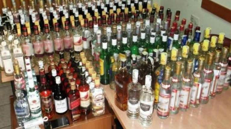 Άλλαξαν τις ημερομηνίες λήξης σε 19.000 φιάλες ποτών