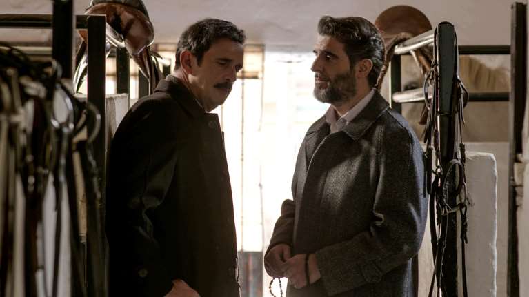 Άγριες Μέλισσες: Ποιοι ηθοποιοί δεν θα είναι στον τρίτο κύκλο - Ηχηρές αποχωρήσεις