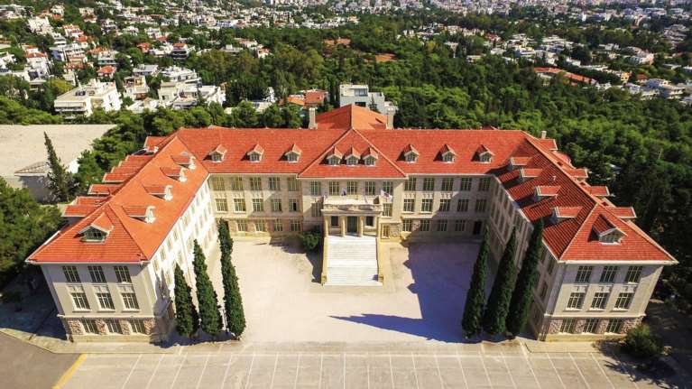 Κολλέγιο Αθηνών: Πότε θα διεξαχθούν οι εισαγωγικές εξετάσεις - Το πρόγραμμα υποτροφιών