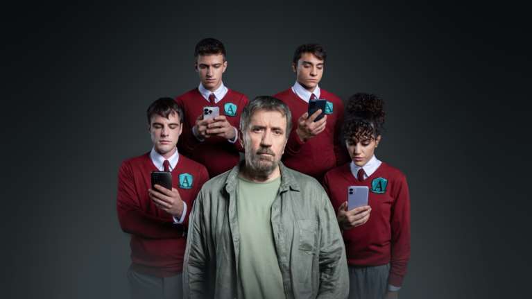 Εφιάλτες, μια δολοφονία, ένας νέος έρωτας και η αμέριστη αγάπη για τα παιδιά: Ο νέος κύκλος της σειράς της ΕΡΤ &quot;Κάνε ότι κοιμάσαι ΙΙ&quot; επιστρέφει