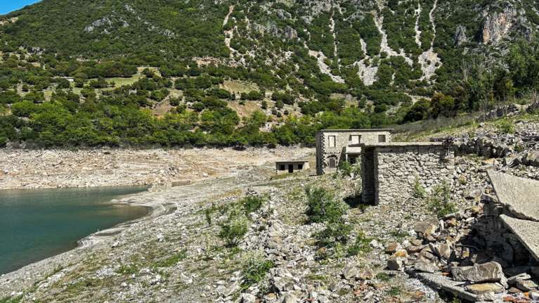 Συνολάκης για λειψυδρία: Πολύ σοβαρό το πρόβλημα - Στο μέλλον μπορεί να πίνουμε καθαρισμένο νερό από λύματα