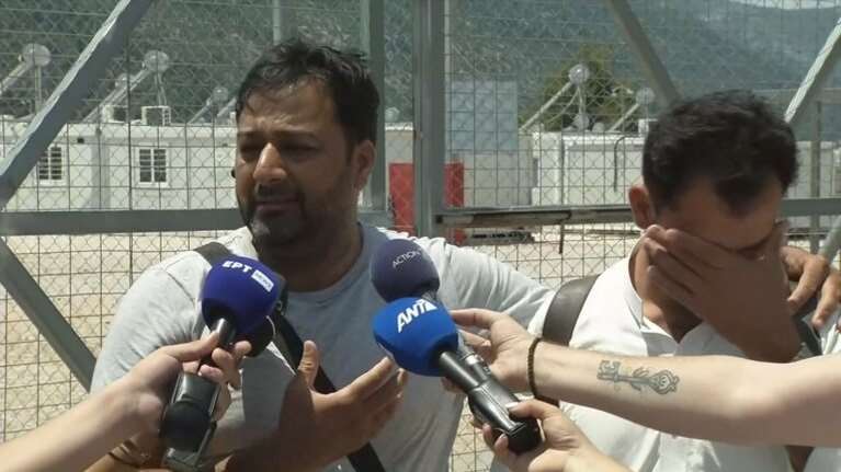 Ναυάγιο στην Πύλο: Συγκλονιστική μαρτυρία - "Έχασα 4 ξαδέρφια - Ήμασταν κάτω στο αμπάρι" [Βίντεο]