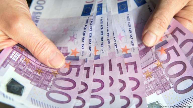 ΕΚΤ: Νέα αύξηση των επιτοκίων κατά 0,5%