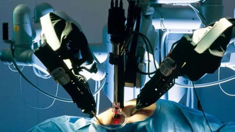 Μια διεθνής διάκριση στη ρομποτική χειρουργική για την Ελλάδα