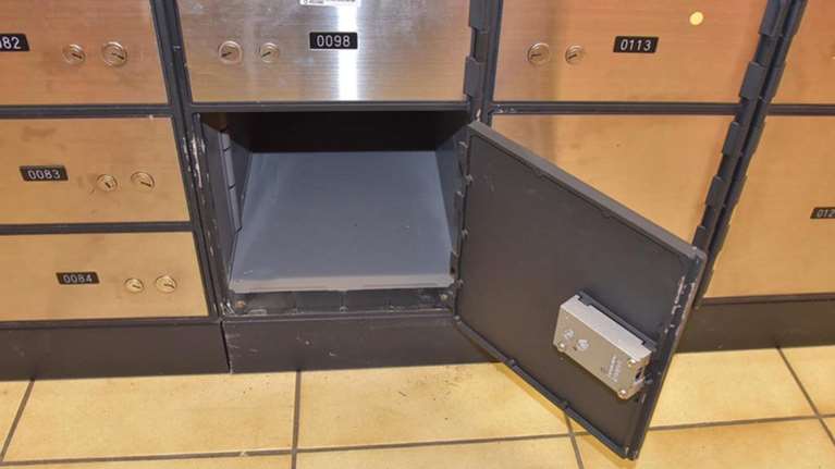 Διάρρηξη τράπεζας στη Νέα Σμύρνη: Συνελήφθη στη Σουηδία ένας από τους 3 διαβόητους Κολομβιανούς που άδειασαν τις θυρίδες