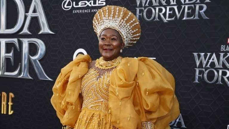 Κόνι Τσιούμε: Πέθανε σε ηλικία 72 ετών η ηθοποιός της ταινίας &quot;Black Panther&quot;
