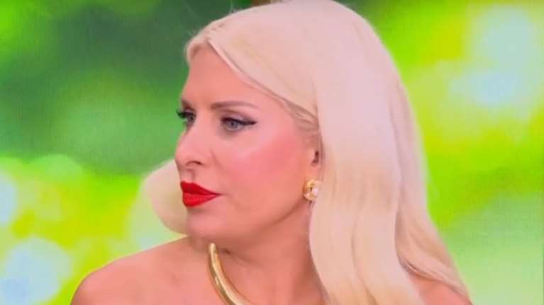 Ελένη Μενεγάκη: "Με το να βγαίνει μπροστά ο Κασσελάκης με τον Τάιλερ, έχει βάλει μεγάλο λιθαράκι για να αλλάξει..."