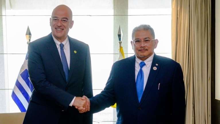 Στην Καμπότζη για την 55η Σύνοδο του οργανισμού &quot;ASEAN&quot; ο Νίκος Δένδιας