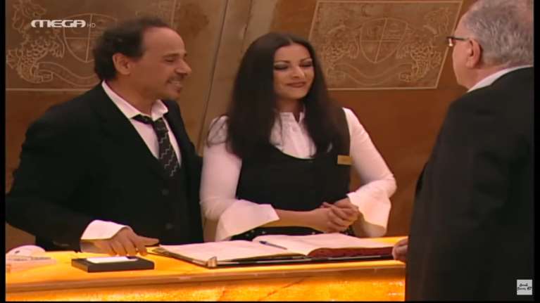 Όταν ο Κώστας Χαρδαβέλλας έπαιξε στο &quot;Κόκκινο Δωμάτιο&quot; του Ρήγα στο MEGA - Τι ρόλο είχε [βίντεο]