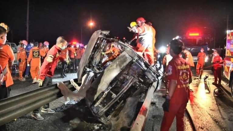 Ταϊλάνδη: 11 νεκροί σε τροχαίο με λεωφορείο - Δύο παιδιά ανάμεσά τους