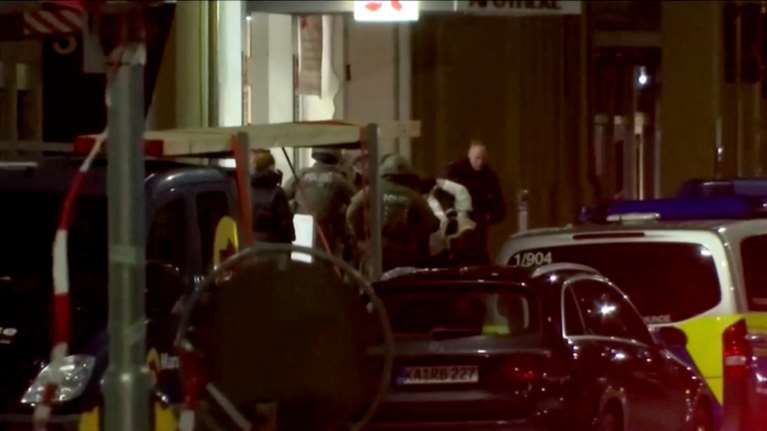 Γερμανία: Αίσιο τέλος στην ομηρεία της Καρλσρούης- Συνελήφθη ο δράστης ύστερα από έφοδο της Αστυνομίας