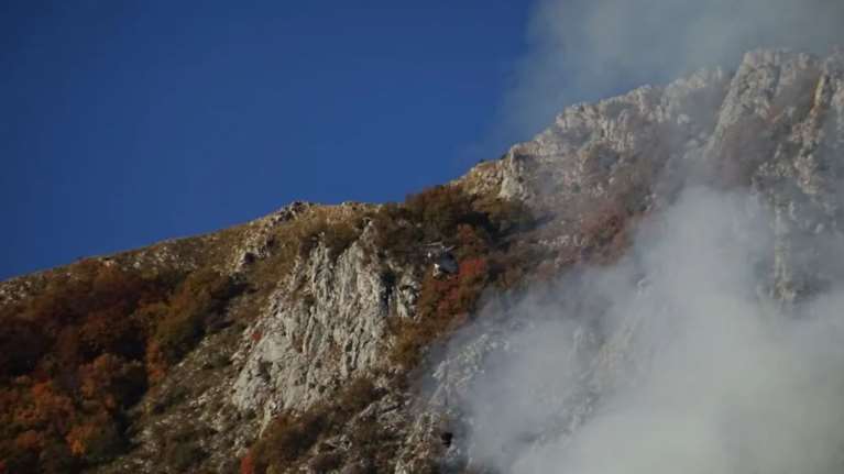 Φωτιά στο Παγγαίο Όρος: Καίει για 3η ημέρα η πυρκαγιά - Στη μάχη 265 δασοκομάντος [βίντεο]