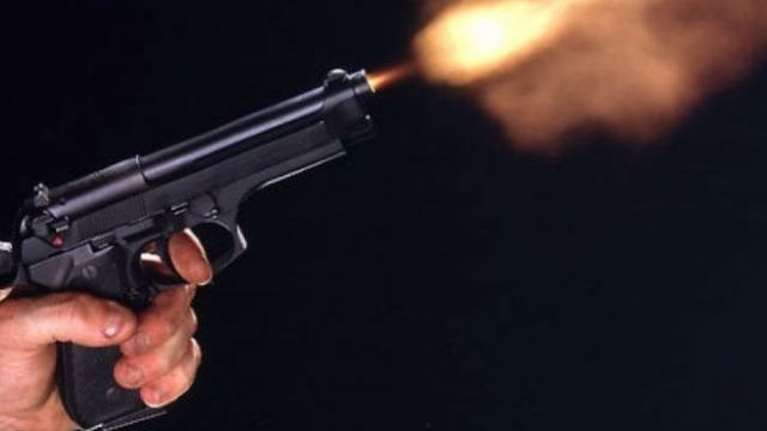 Φαρ Ουέστ η Λαμία: Πυροβολισμοί μέσα στη νύχτα - Έλυσαν τις διαφορές τους με καραμπίνα έξω από σούπερ μάρκετ