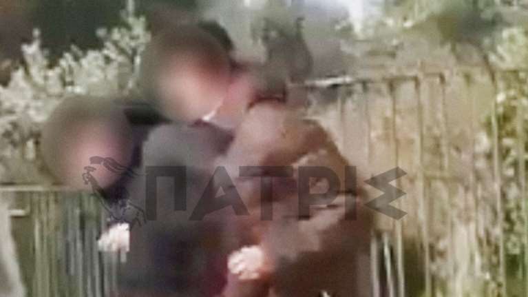 Ανδραβίδα: Επιτέθηκαν με γροθιές σε 14χρονο μέσα στο σχολείο - Γελούσαν και τραβούσαν βίντεο οι συμμαθητές του