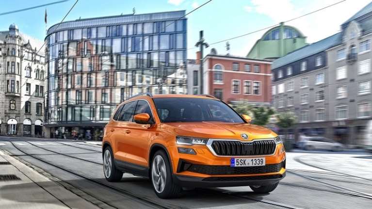 Ανανεώθηκε το Skoda KAROQ, τέσσερα χρόνια μετά την πρώτη του εμφάνιση