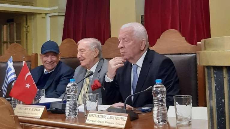 Ραχμί Κοτς: Τι αναζητά στην Ελλάδα ο Τούρκος μεγιστάνας και οι δεσμοί με τη Μυτιλήνη