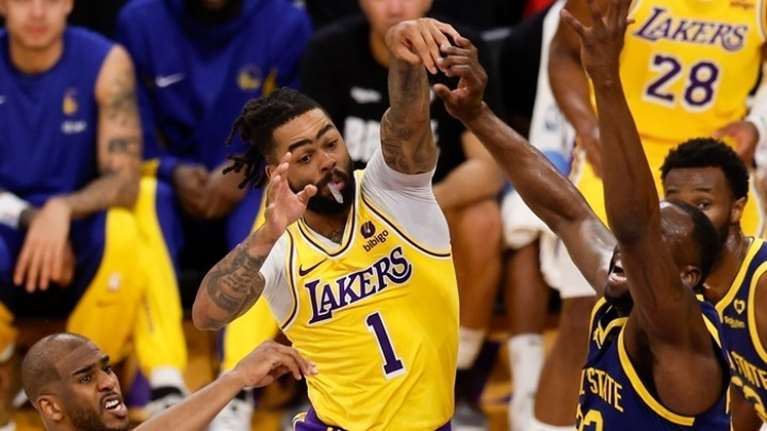 Καμπάνα στον Ντ&#39; Άντζελο Ράσελ των Λέικερς από το NBA: Έβρισε τον διαιτητή