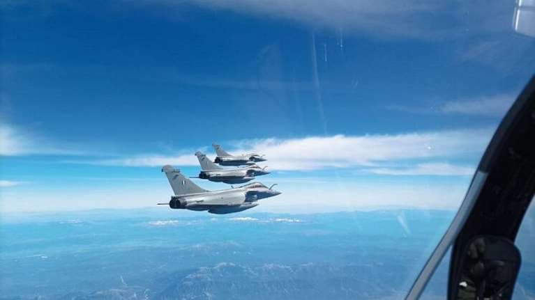 Τα ελληνικά Rafale εν δράσει - Εντυπωσιακές εικόνες από την πολυεθνική άσκηση &quot;VOLFA 2024&quot; [Βίντεο]