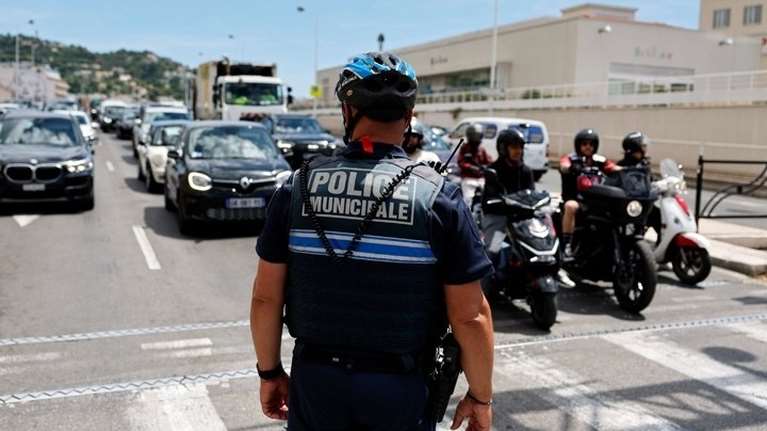 Μετά τις Κάννες και η Νίκαια επλήγη από διακοπή της ηλεκτροδότησης εξαιτίας σαμποτάζ