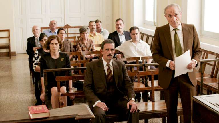 Άγριες Μέλισσες Spoiler: Η γυναίκα που καταδικάζει τον Δούκα σε θάνατο - Τι θα γίνει στη δίκη