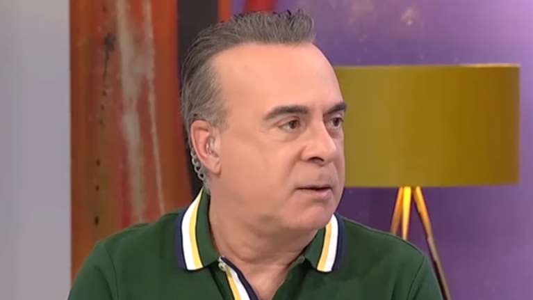 Φώτης Σεργουλόπουλος: "Ενώ μιλάμε, μου κόβεις την κουβέντα και σηκώνεσαι και φεύγεις; Ποιος είσαι; Έλα εδώ ρε!"