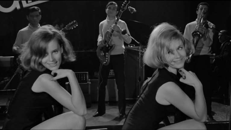 Μαργαρίτα Μπρόγιερ: Εξαιρετικά σπάνια εμφάνιση - Οικογενειακές διακοπές με το Νίκο Χατζηνικολάου [εικόνα]