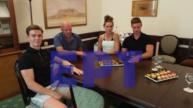 Γνωστοί νταήδες με ποινικό παρελθόν αυτοί που καταδίωξαν τους Γερμανούς τουρίστες στην Κρήτη - Ακόμη τους ψάχνουν...