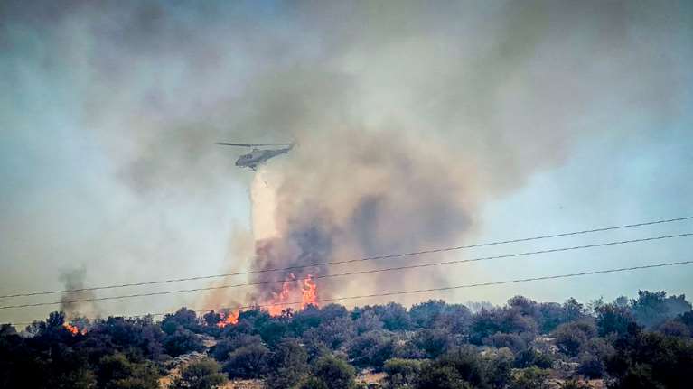 Αγρίνιο: Φωτιά στην περιοχή Μοναστηράκι Βόνιτσας