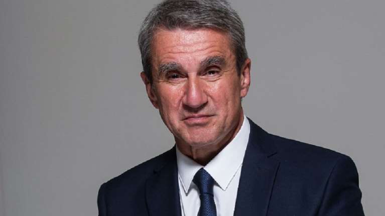 Υπέρ του Τασούλα ο Ανδρέας Λοβέρδος: Πολύ δύσκολο να τεκμηριωθεί αντίθεση σε αυτή την πρόταση