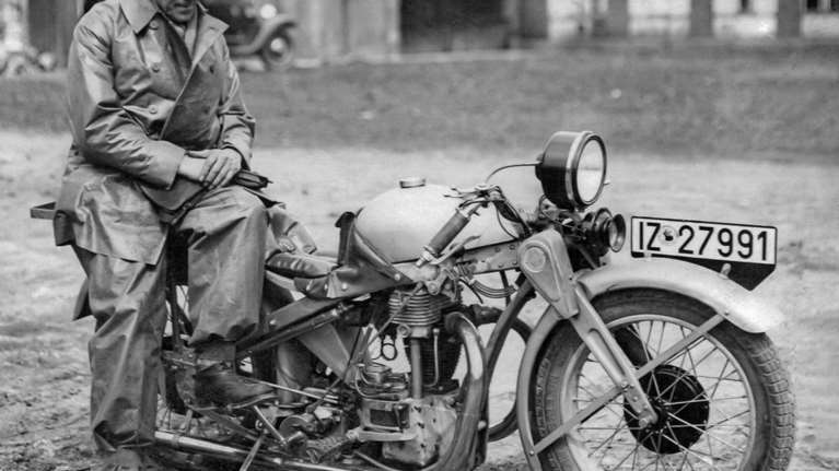 Opel: 150 Χρόνια από τη γέννηση του Ernst Neumann-Neander