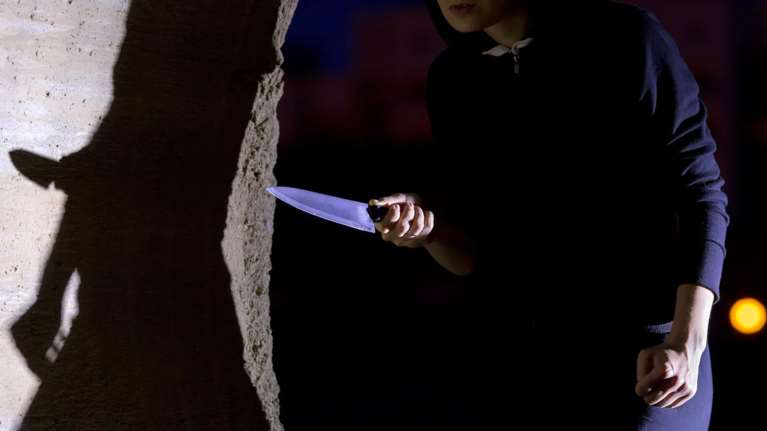 Τρεις ένοπλες ληστείες τη νύχτα σε καταστήματα ψιλικών στη Θεσσαλονίκη