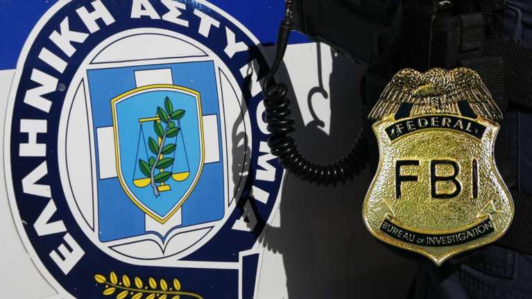 Μεγάλη επιχείρηση του ελληνικού FBI: &quot;Καταιγίδα&quot; συλλήψεων γιατρών- φαρμακοποιών