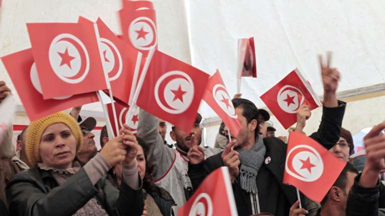 Φυλάκιση έξι μηνών σε Τυνήσιο επειδή αρνήθηκε να παρακολουθήσει τον πρόεδρο της χώρας στην τηλεόραση